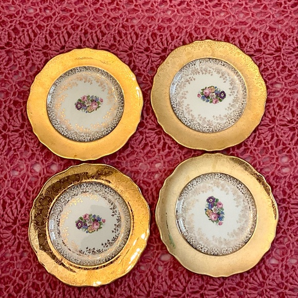 Elegant Gold and Floral Decorative Desert Plates set of 4